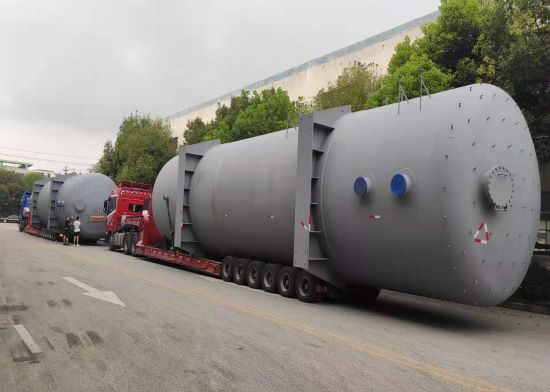 甯波石化(huà)泉州項目除氧器(qì)